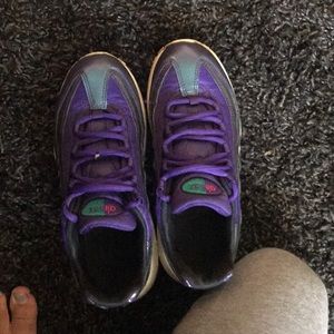 Purple Nike airmax